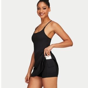 Halara xs dress with shorts and pockets NWT